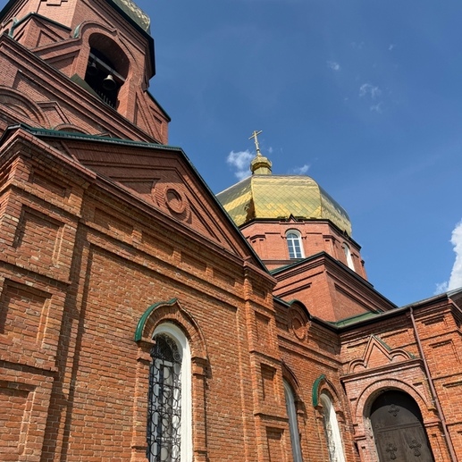 Фотография Старинный храм светит куполами | Галина Петровна Лаврентьева